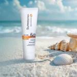 نمای در اتاق کرم ضد آفتاب بی رنگ سورملینا، SPF ۵۰، مدل ۰۰ UVA UVB، مناسب انواع پوست با حجم ۵۰ میلی لیتر، حساسیت، فاقد پارابن