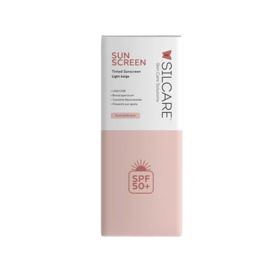 نمای کناری کرم ضد آفتاب رنگی دست و صورت گردن سیلکر SPF ۵۰ مدل Hydrating محافظ UVA UVB مناسب برای انواع پوست حجم ۵۰ میلی لیتر