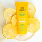 نمای جزئیات کرم ضد آفتاب بدون رنگ سینره، SPF۶۰، مدل اولترا، مناسب پوست معمولی و خشک حجم ۵۰ میلی لیتر، محافظت کننده در برابر ا