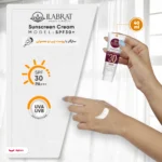 نمای جزئیات کرم ضدآفتاب بی رنگ ایلابرت، SPF ۳۰، مدل ضد لک ۳۰ پلاس، مناسب پوست های معمولی و چرب با حجم ۴۰ میلی لیتر، محافظت کن