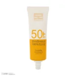 نمای در اتاق کرم ضد آفتاب بدون رنگ ساین اسکین SPF 50 مدل SYN Shield Mineral حجم 50 میلی لیتر سبک دیواری و مرجع اندازه