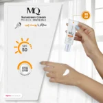 نمای کناری کرم ضدآفتاب بی رنگ ام کیو SPF۵۰ مدل INVISIBLE، مناسب پوست های چرب، حجم ۵۵ میلی لیتر اصل عمق قاب و پروفایل